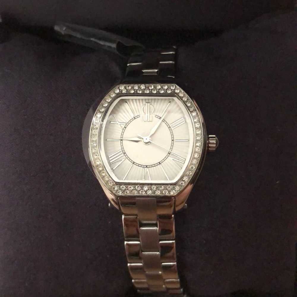 New watch never been worn